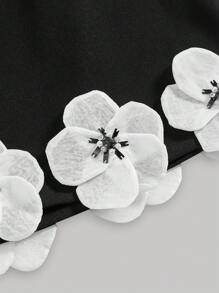 SHEIN MOD 3d花綴飾a字裙 - 黑色 - 查看 3