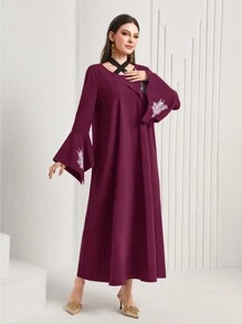 Al Najma 女士刺繡阿拉伯風格交叉領連衣裙 - 紫羅蘭色 - 查看 1