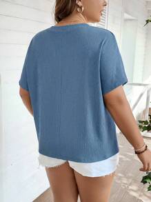 SHEIN LUNE Plus Size Women's Solid Color V-Neck Short Sleeve T-Shirt