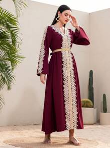 Al Najma 勃艮第红色女式长袖刺绣 V 领阿拉伯长裙 - 酒紅色 - 查看 5