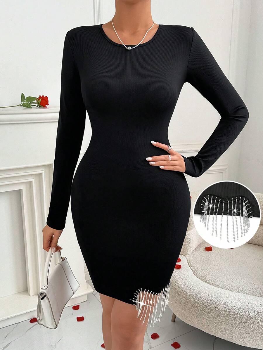 SHEIN Privé 女士情人節心形鑽石和流蘇細節貼身束縮連衣裙,適合約會和假期 - 黑色 - 查看 1