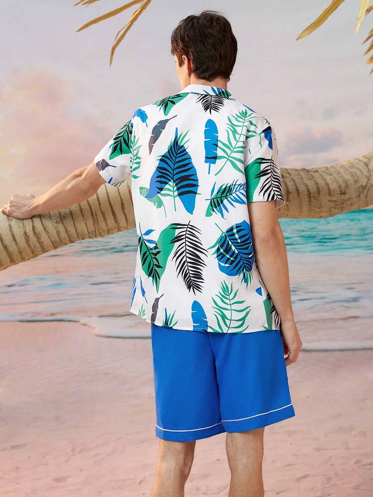 Men's Woven Short Sleeve Casual Shirt With Leaf Print