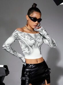 SHEIN ICON Y2k Spring Slim Fit Butterfly Printed Off-Shoulder Women's T-Shirt With Illusion Liquid Design - Black and White - View 6
