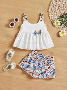 SHEIN Baby Girl Floral Print Bow Decorated Tank Top And Shorts Set - Apricot - View 1