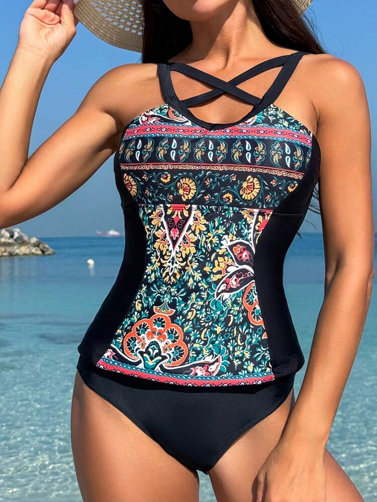 Summer Women's Printed Splice Halter Neck Top And Solid Color Triangle Bikini Bottom Set