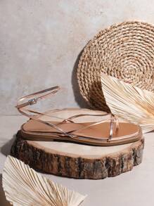 SHUZIA Women's Solid Color Slip-On Flat Sandals