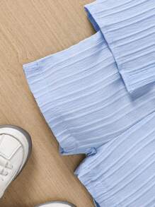 SHEIN Vintaside Kids 纹理短袖衬衫和短裤休闲基本清爽春夏男婴服装 - 藍色 - 查看 6