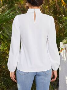 Chiquease Camisa Manga De Lámpara De Cuello Alto Con Encaje De Costura - Blanco - Ver 2