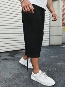Manfinity Homme 男性大尺碼純色束腰短褲,帶斜口袋 - 黑色 - 查看 4