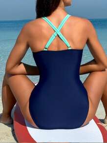 SHEIN Swim Women's One Piece Swimsuit With Contrast Color And Hollow Out Design Summer