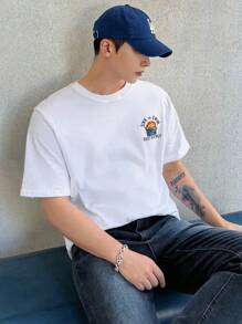 DAZY Men Cotton Letter Graphic Tee,Fall Clothes - White - View 3