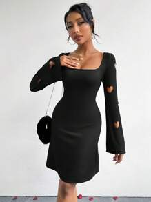 SHEIN Essnce Vestido Casual Con Corte En Forma De Corazón Y Cuello Cuadrado Para El Día De San Valentín - Negro - Ver 6