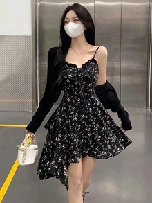 女式花卉印花不对称下摆吊带连衣裙