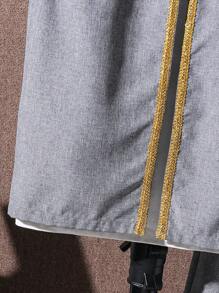 SHEIN 青少年男生金色緞帶馬甲和短褲套裝