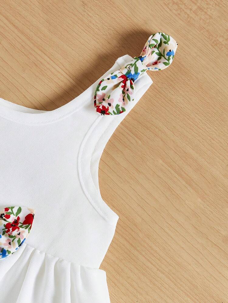 Baby Girl Floral Print Bow Decorated Tank Top And Shorts Set