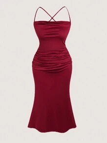 SHEIN Belle 勃艮第红色加大码女式褶饰鱼尾下摆吊带连衣裙 - 酒紅色 - 查看 1
