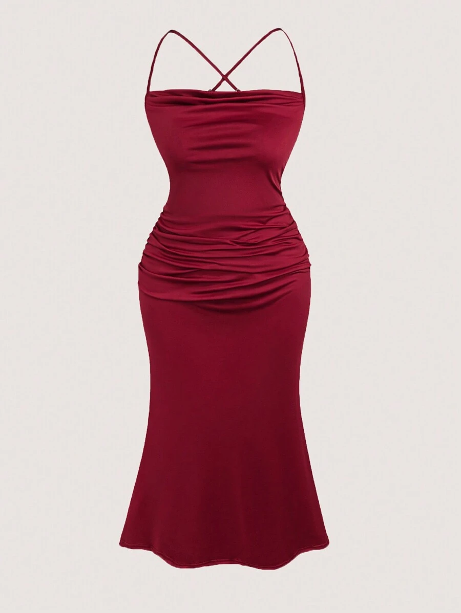 SHEIN Belle 勃艮第红色加大码女式褶饰鱼尾下摆吊带连衣裙 - 酒紅色 - 查看 1