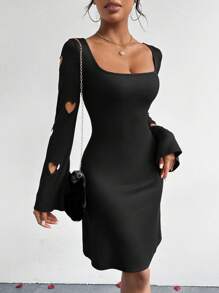 SHEIN Essnce Vestido Casual Con Corte En Forma De Corazón Y Cuello Cuadrado Para El Día De San Valentín - Negro - Ver 4