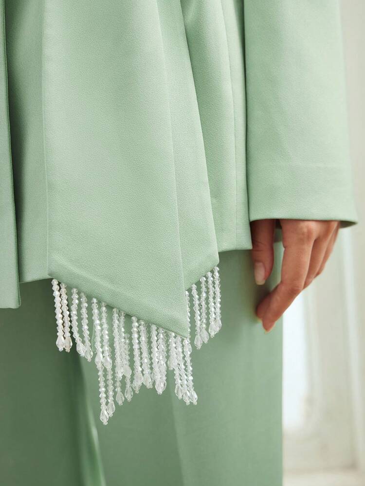 HOURGLASS FRINGE TRIM BLAZER
