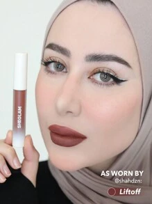 SHEGLAM أحمر شفاه سائل مطفي اللمعان-فيتيفر أحمر شفاه طويل الأمد عالي الصبغة مغذي بزيت عباد الشمس يقلل من الخطوط الدقيقة على الشفاه العناية بالشفاه مكياج الشفاه أحمر شفاه سائل لحفلات عيد الميلاد في علامة تجارية جمال مكياج مستحضرات تجميل للنساء الفتيات مثالي لفصل الخريف الشتاء مثالي ل- Y2K أزياء أنيقة هدية حفلة جاهز أفضل لون