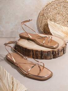 SHUZIA Women's Solid Color Slip-On Flat Sandals