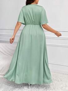 SHEIN Unity Vestido Con Abertura Alta Y Manga Acampanada Con Cuello En V De Talla Grande - Verde - Ver 2