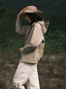 In My Nature 戶外連帽雨衣外套 - 卡其色 - 查看 5