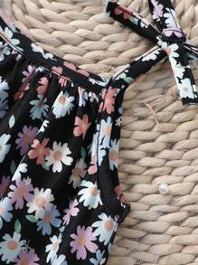 SHEIN 3pcs/Set Young Girls' Knitted Solid Color Cami Top And Knitted Floral Print Cami Top Set, School, Campus, College