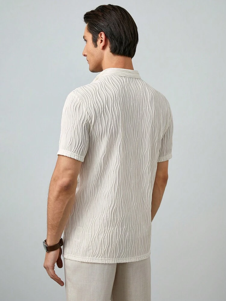 Men's Textured Short Sleeve Polo Shirt