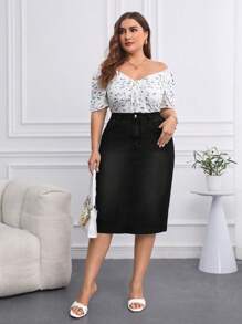 SHEIN Privé Plus Size Water Washed Elastic Casual Denim Skirt