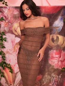 Sexy Strapless Tight Fitting Lace Dress With Mermaid Hem - Coffee - View 3