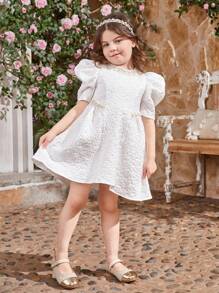 Rundhalsausschnitt Blumen Jacquardkleid Für Kleine Mädchen Mit Fake Perlen Gürtel Und Spitzenbesatz - Weiss - Übersicht 4