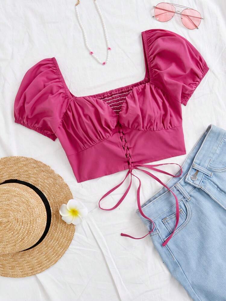Women's Casual Vacation Style Fitted Shirt With Sweetheart Collar And Short Sleeves