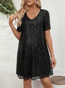 SHEIN Solid Color V-Neck Dress For Maternity