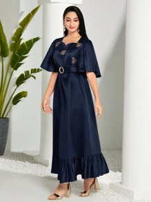 Modelyn 女士阿拉伯连衣裙，配心形领口和荷叶边下摆 - 藏蓝色 - 查看 4