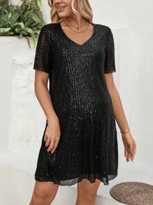 SHEIN Solid Color V-Neck Dress For Maternity
