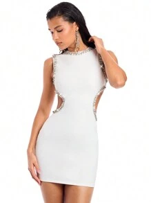 SHEIN BAE 白色精緻鑽石裝飾環空腰部,閃亮邊緣優雅晚禮服 - 白色 - 查看 1