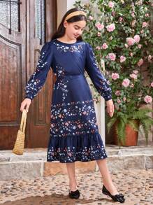 SHEIN Tween Girl Set Of 2pcs Vintage Floral Patterned Round Neck Long Sleeve Shirt With Ruffle Trim Skirt & Matching Outfits For Mommy And Me (Each Set Sold Separately)