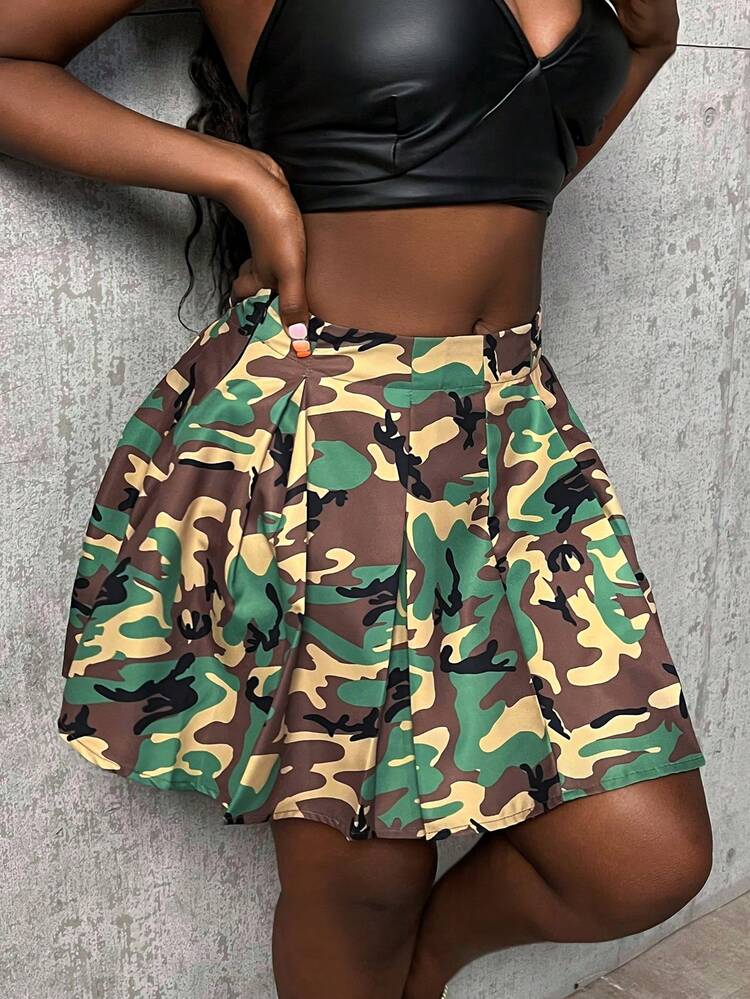 Women's Camouflage Printed Pleated Skort
