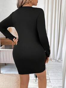 Calvaya 圓領長袖連衣裙,側面帶束繩設計 - 黑色 - 查看 2