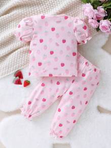 SHEIN Conjunto De Ropa Informal Para Niñas Con Estampado De Fresa En Camiseta De Manga Corta Y Pantalón - Rosa Pálido - Ver 2
