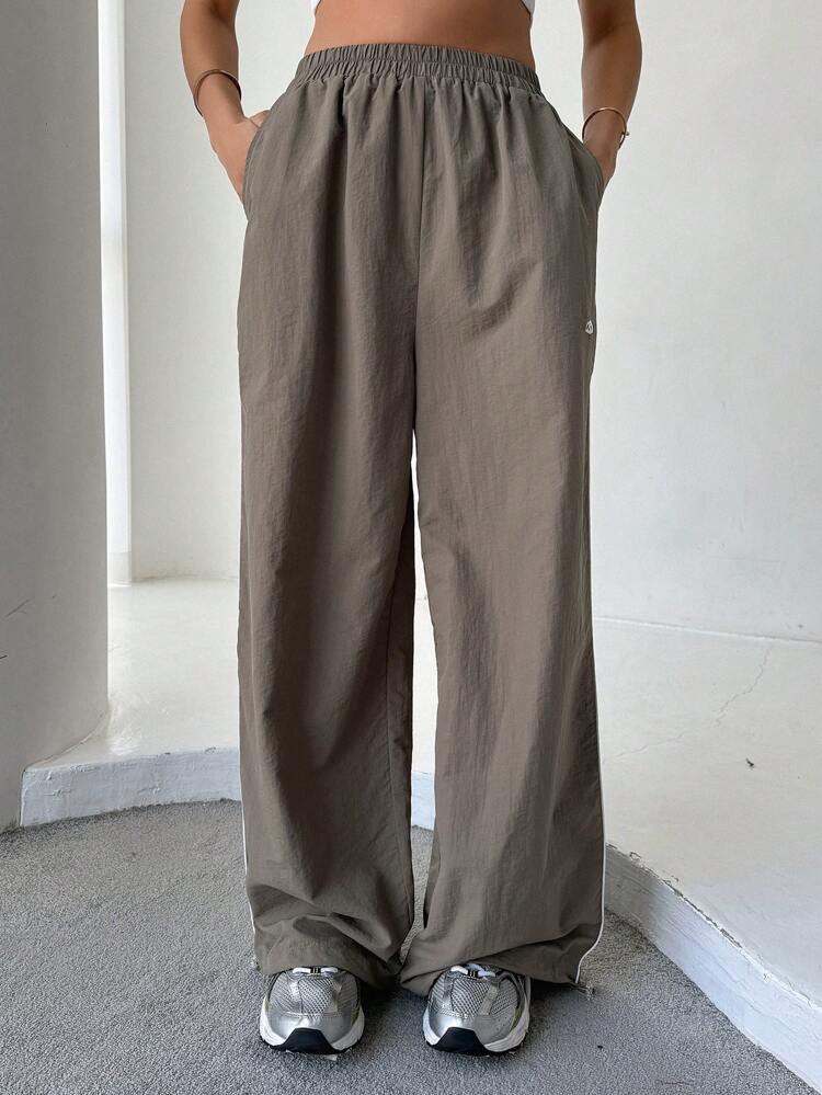 Women's Elastic Waist Parachute Pants
