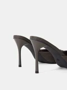 Fashionable Rivet Detail Half-Platform High Heel Shoes