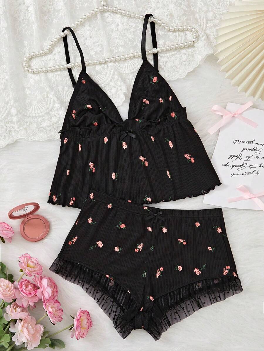 CottageSlumber 花卉印花荷葉邊背心上衣與短褲睡衣套裝 - 黑色 - 查看 1