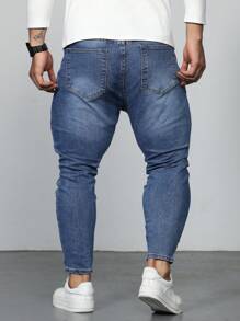 Manfinity LEGND Men's Plus Size Distressed Washed Jeans - Medium Wash - View 2