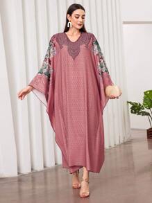 Al Najma Floral Print Batwing Sleeve V-Neck Kaftan