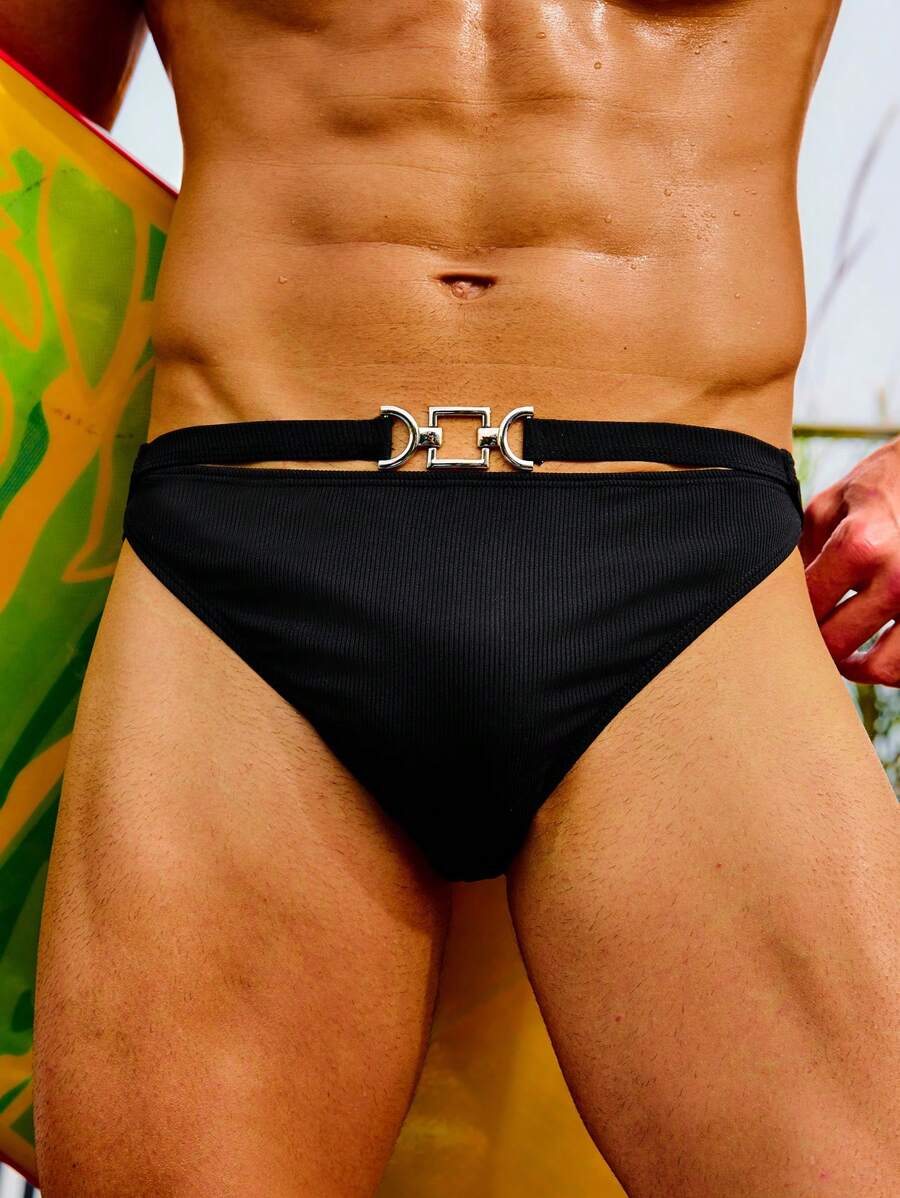 Manfinity 男士度假海滩纯色镂空三角泳裤 - 黑色 - 查看 1