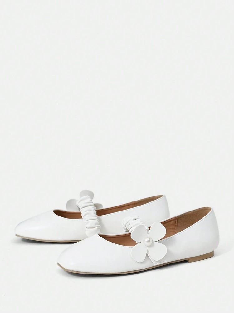 Women'S Cute Round Toe Flat Shoes With White Pu Upper Material