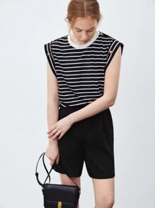 BizChic 女士基础款条纹纽扣装饰上衣，适合都市通勤、办公室、商务休闲、派对等场合。 - 黑與白 - 查看 6