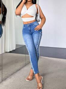 SHEIN SXY 女士時尚磨邊洗水牛仔褲 - 中等水洗藍 - 查看 6